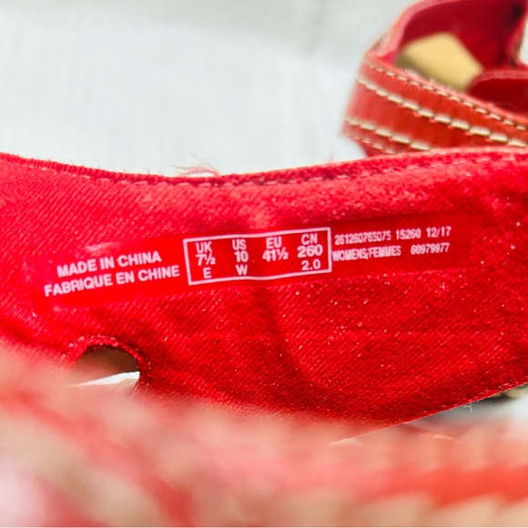 Clark leather sandals, 10w, only worn twice.  Great condition. - Picture 7 of 7